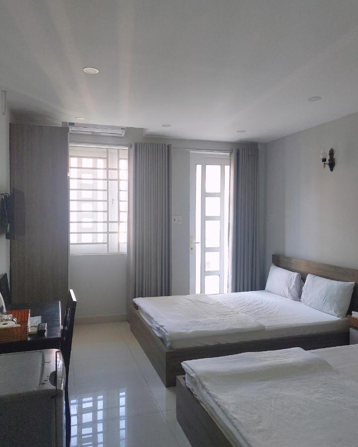 Venus Hotel - 2I1A Bach Dang P2 Tan Binh Ho Chi Minh-staden Exteriör bild